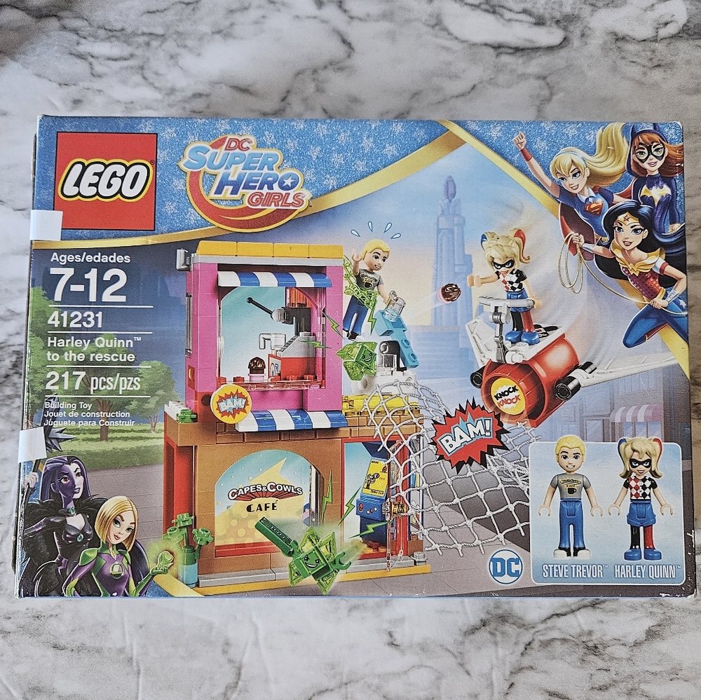 Lego DC Super Hero Girls Harley Quinn To The Rescue #41231 - Picture 5 of 16